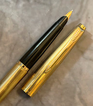 Load image into Gallery viewer, Parker 45 Insignia Fountain Pen - Parallel Lines, GT