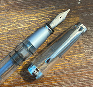 Twsbi Mini - italic 1.1 - Piston-fill