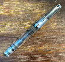 Load image into Gallery viewer, Twsbi Mini - italic 1.1 - Piston-fill