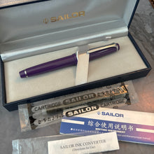 Load image into Gallery viewer, Sailor Pro Gear Slim Fountain Pen - Blueberries