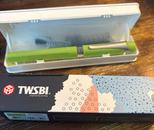 Load image into Gallery viewer, Twsbi Swipe - Pear Green 1.1 italic