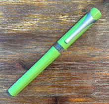Load image into Gallery viewer, Twsbi Swipe - Pear Green 1.1 italic