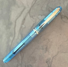 Load image into Gallery viewer, Platinum pgb-3000a Sakura Limited Edition Demonstration - Blue