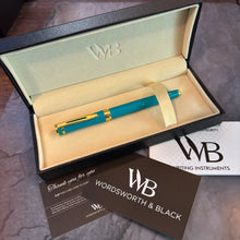 Load image into Gallery viewer, Wordsworth &amp; Black Fountain Pen