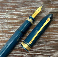 Load image into Gallery viewer, Omas 360 Fountain Pen - Mezzo, Venetian Blue