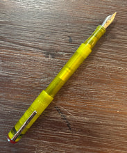 Load image into Gallery viewer, Franklin-Christoph Model 03 Frosted Olive &amp; Maroon.&nbsp;