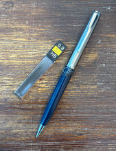 Load image into Gallery viewer, Parker 21, Dark Blue, 0.9mm lead