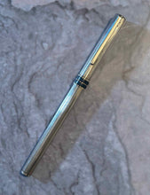Load image into Gallery viewer, Aurora Marco Polo set. Fountain pen &amp; Ballpoint
