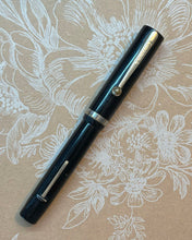 Load image into Gallery viewer, Sheaffer's Junior Flat-Top Black