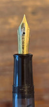 Load image into Gallery viewer, Pelikan M200 Old Style, Black