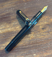 Pelikan M200 Old Style, Black