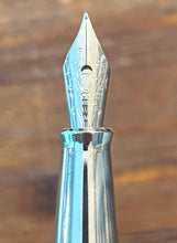 Load image into Gallery viewer, Visconti Pericle 2001 Fountain Pen