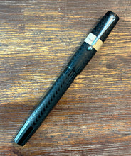 Load image into Gallery viewer, Mabie-Todd Blackbird Fountain pen &amp; Pencil set