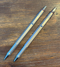 Load image into Gallery viewer, rOtring Series 4 smooth-section (Newton transition) silver set