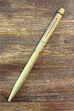 Load image into Gallery viewer, Sheaffer Targa Ballpoint &amp; Pencil set lamé finish