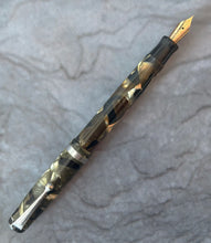 Load image into Gallery viewer, Parker Challenger Fountain Pen - 1935