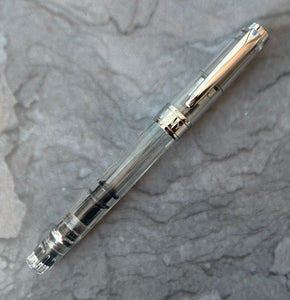 TWSBI Diamond 580, clear