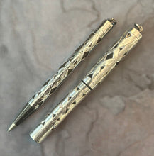 Load image into Gallery viewer, Waterman 452 1/2 V Fountain Pen &amp; Pencil- Fully Etched Sterling