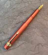 Load image into Gallery viewer, Hongdian M2 Mini Short Red Fountain Pen