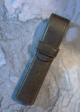 Load image into Gallery viewer, Leather, Single, Pen Case, Black