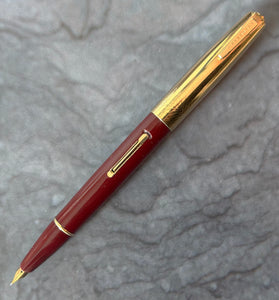 Lady Garland Taperite fountain pen