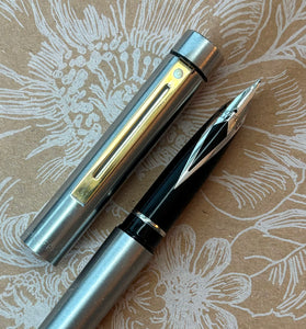 Sheaffer Targa 1001X, Stainless steel, Medium nib