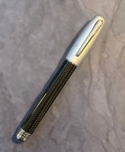 Load image into Gallery viewer, Delta Trend Y2K, Carbon fibre, Fountain Pen -