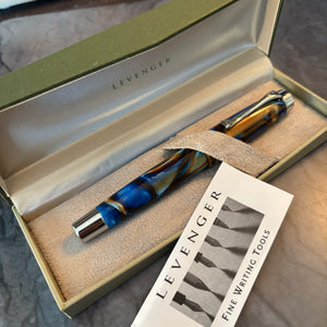 Levenger Plumpster Tides "Blue & Brown Swirl"
