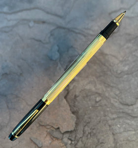 Cross Metropolis Rollerball