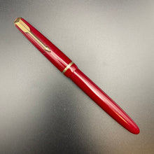 Load image into Gallery viewer, Parker British Duofold, Victory 8, Burgundy