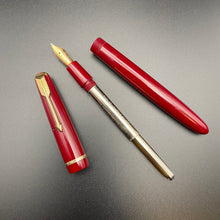 Load image into Gallery viewer, Parker British Duofold, Victory 8, Burgundy