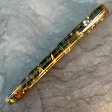 Load image into Gallery viewer, Waterman&#39;s Green &amp; Pearl