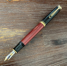 Load image into Gallery viewer, Pelikan M600 Red/Black