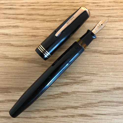 Parker Deluxe Challenger, Black Celluloid