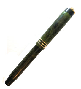 Canadian made Parker Lady Duofold Lucky Curve Fountain Pen