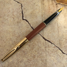 Load image into Gallery viewer, Waterman CF Fountain pen &amp; pencil set in Brown