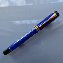 Load image into Gallery viewer, Parker Duofold, International, Blue. Rollerball