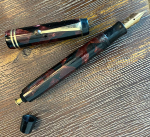 Parker Duofold, Junior De Luxe - Black & Red Marble