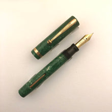 Load image into Gallery viewer, Sheaffer Flat-Top, Green Marble