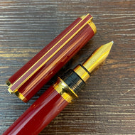 S T Dupont Montparnasse Fountain Pen - Red Laque de Chine