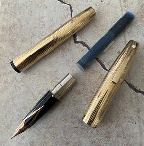 Sheaffer Imperial, G/F, thin lined pattern