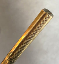 Load image into Gallery viewer, S.T. Dupont Classiques, Gold filled wave pattern, Rollerball