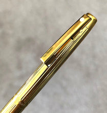 Load image into Gallery viewer, Sheaffer Imperial, G/P Fluted, Heavy lined pattern