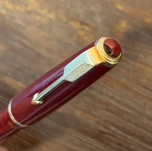 Parker British Duofold Victory style, Burgundy