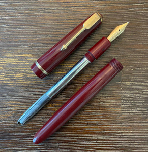 Parker British Duofold Victory style, Burgundy