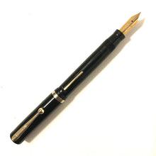 Load image into Gallery viewer, Sheaffer&#39;s Junior Flat-Top Black