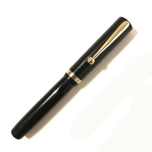 Load image into Gallery viewer, Sheaffer&#39;s Junior Flat-Top Black