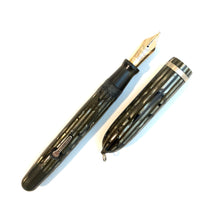 Load image into Gallery viewer, Conklin Endura, Ladies, Pearl &amp; Green