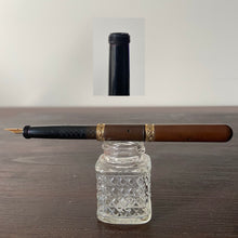 Load image into Gallery viewer, Moore&#39;s Non-leakable Fountain Pen