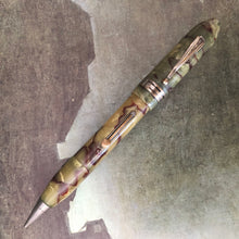 Load image into Gallery viewer, New Bankers, Double Ended Fountain Pen &amp; Pencil, Green &amp; Red marble